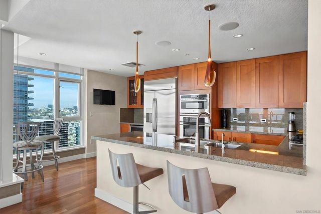1205 Pacific Hwy 3101, San Diego, CA 92101