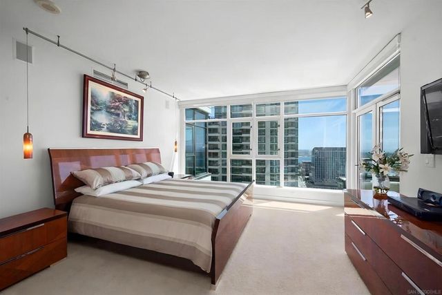 1205 Pacific Hwy 3101, San Diego, CA 92101