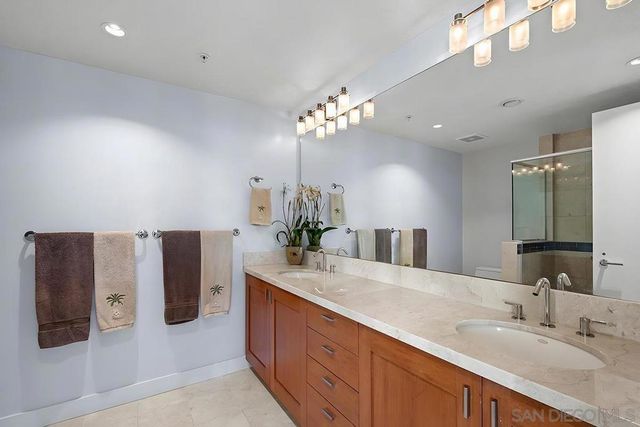 1205 Pacific Hwy 3101, San Diego, CA 92101