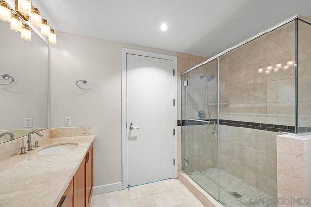 1205 Pacific Hwy 3101, San Diego, CA 92101