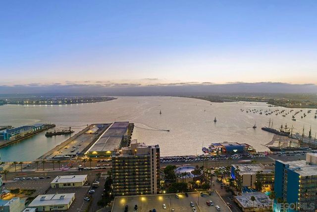 1205 Pacific Hwy 3101, San Diego, CA 92101