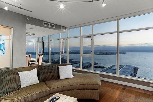 1205 Pacific Hwy 3101, San Diego, CA 92101