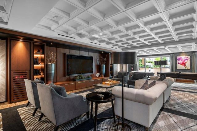 1205 Pacific Hwy 3101, San Diego, CA 92101