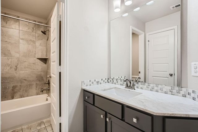 2622 Pisoni Lane, League City, TX 77573