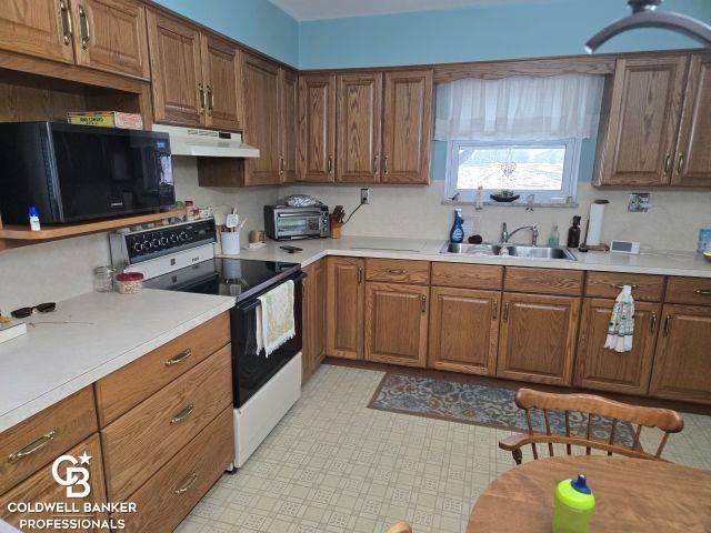 4575 Meldrum Road, Casco, MI 48064