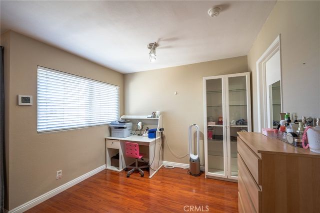 45 Oval, Irvine, CA 92604