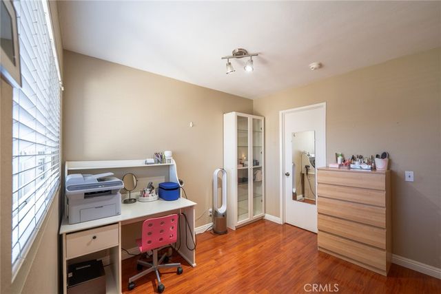 45 Oval, Irvine, CA 92604