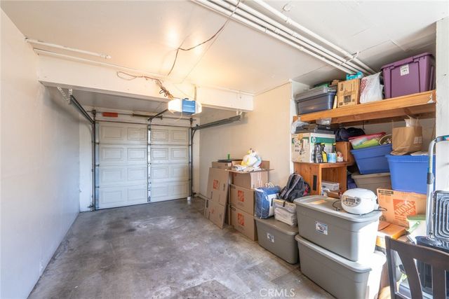 45 Oval, Irvine, CA 92604