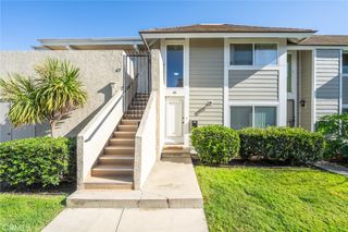 45 Oval, Irvine, CA 92604