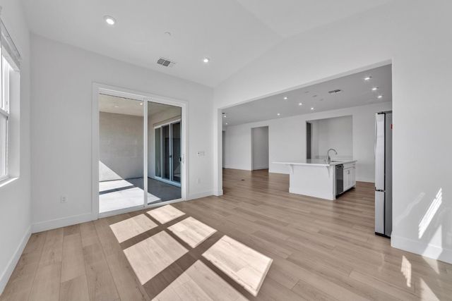 3385 Rock Springs Ranch Dr, Folsom, CA 95630