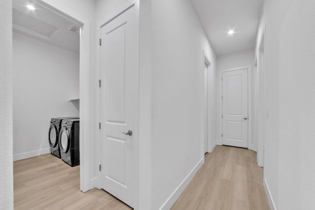 3385 Rock Springs Ranch Dr, Folsom, CA 95630