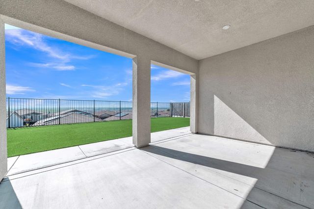 3385 Rock Springs Ranch Dr, Folsom, CA 95630