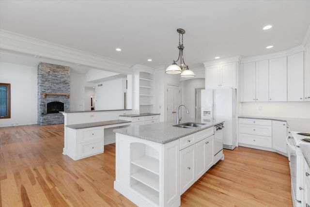 37580 Lakeshore Drive, Harrison Twp, MI 48045