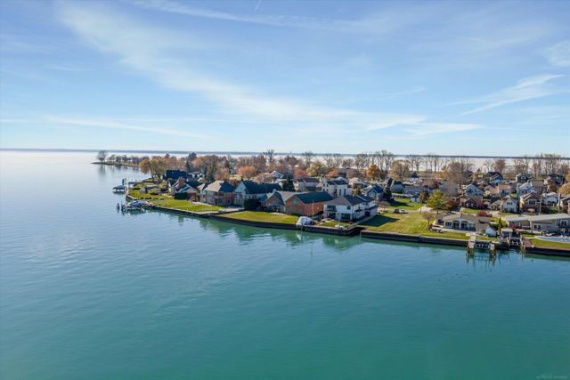 37580 Lakeshore Drive, Harrison Twp, MI 48045