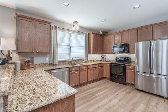 2745 Sunlight Drive, Little Elm, TX 75068