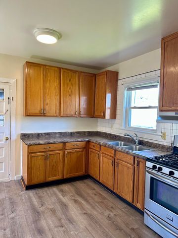 814 Summer Street, Hammond, IN 46320
