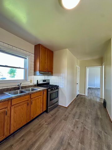 814 Summer Street, Hammond, IN 46320