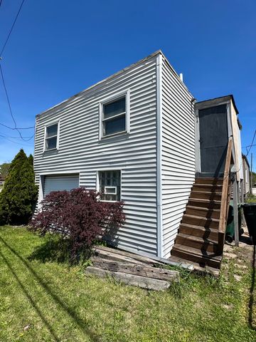 814 Summer Street, Hammond, IN 46320