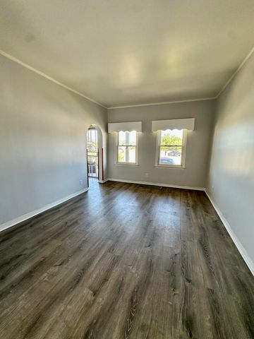 814 Summer Street, Hammond, IN 46320