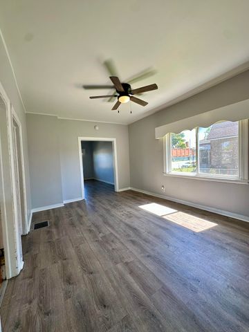 814 Summer Street, Hammond, IN 46320