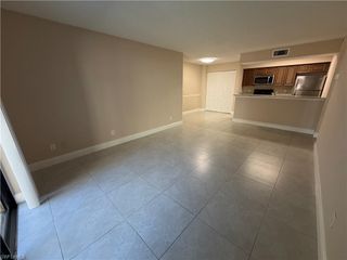 5307 Summerlin RD 707, Fort Myers, FL 33919
