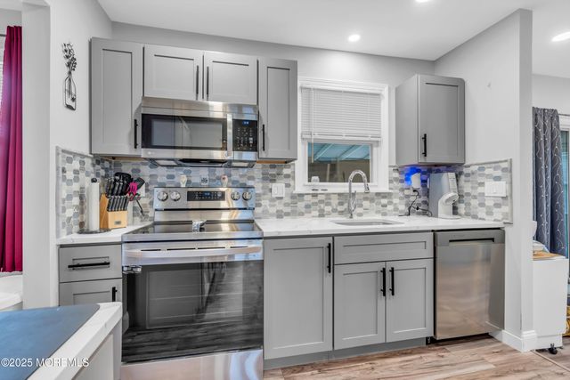 81 Falmouth Avenue, 72, Whiting, NJ 08759