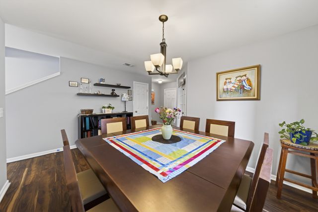 1026 Patmore Ln, Hendersonville, TN 37075