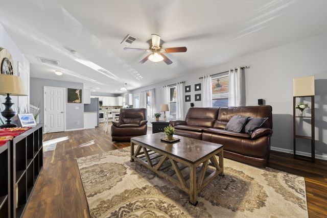 1026 Patmore Ln, Hendersonville, TN 37075