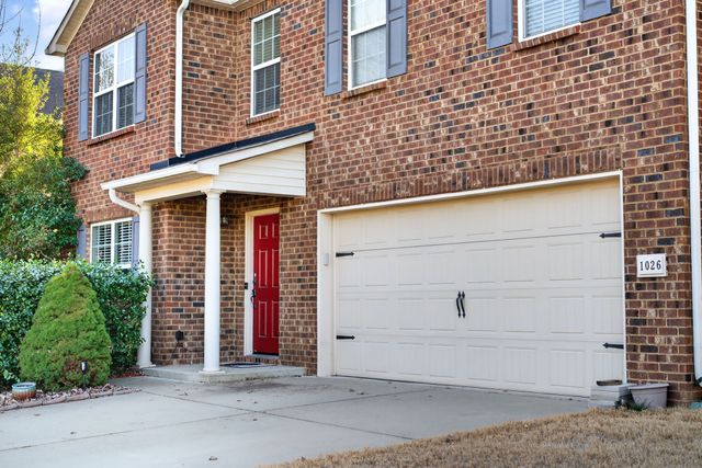 1026 Patmore Ln, Hendersonville, TN 37075