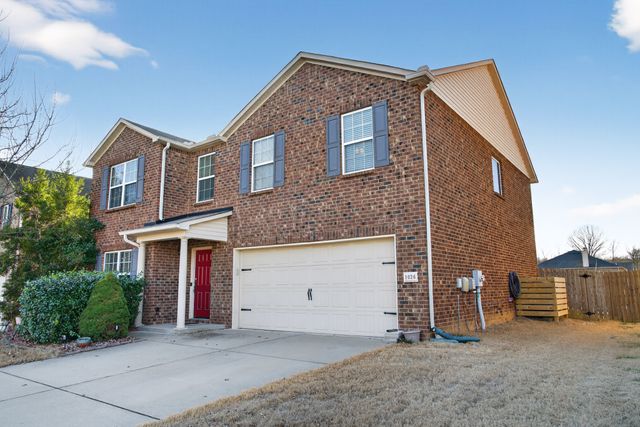 1026 Patmore Ln, Hendersonville, TN 37075