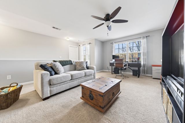 1026 Patmore Ln, Hendersonville, TN 37075