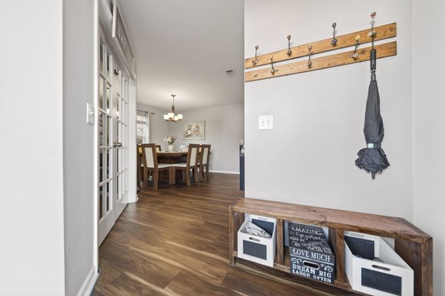 1026 Patmore Ln, Hendersonville, TN 37075