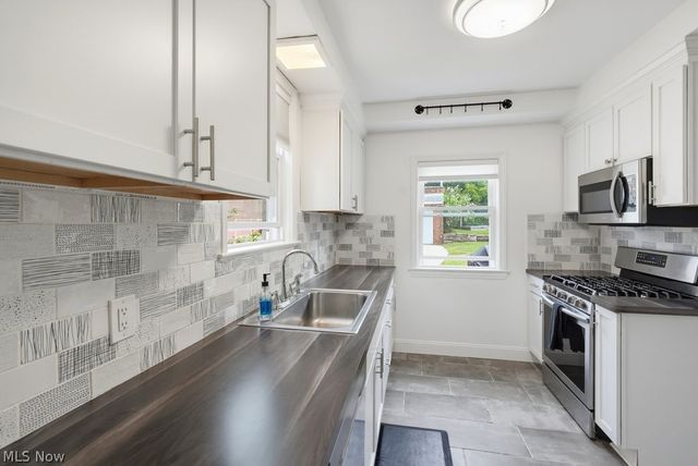 3801 Washington Boulevard, University Heights, OH 44118