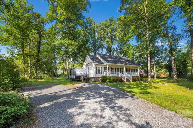 210 Pinewood Lane, Rock Hill, SC 29730