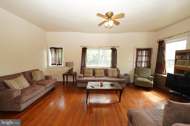 4001 4TH ST NW, Washington, DC 20011