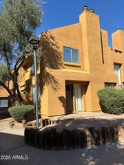 11 E LA DIOSA Drive, Tempe, AZ 85282