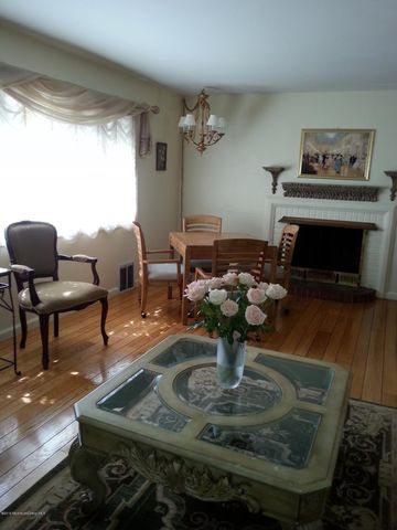 3 Cypress Avenue, Oakhurst, NJ 07755