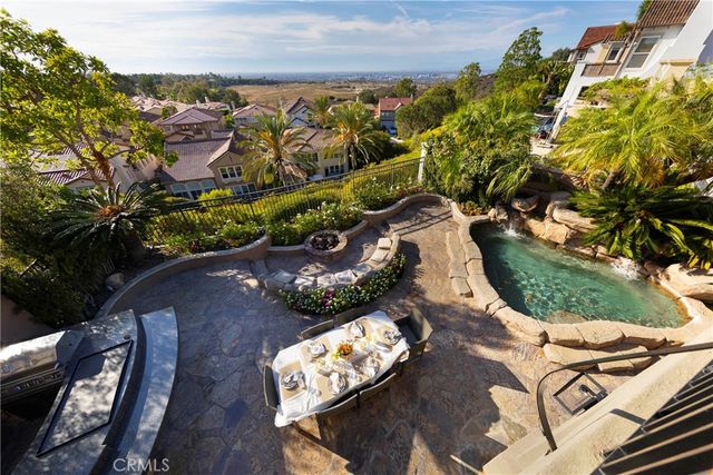 15 Marisol, Newport Coast, CA 92657