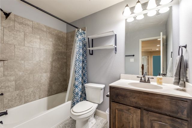 824 Mist Flower Drive, Little Elm, TX 75068