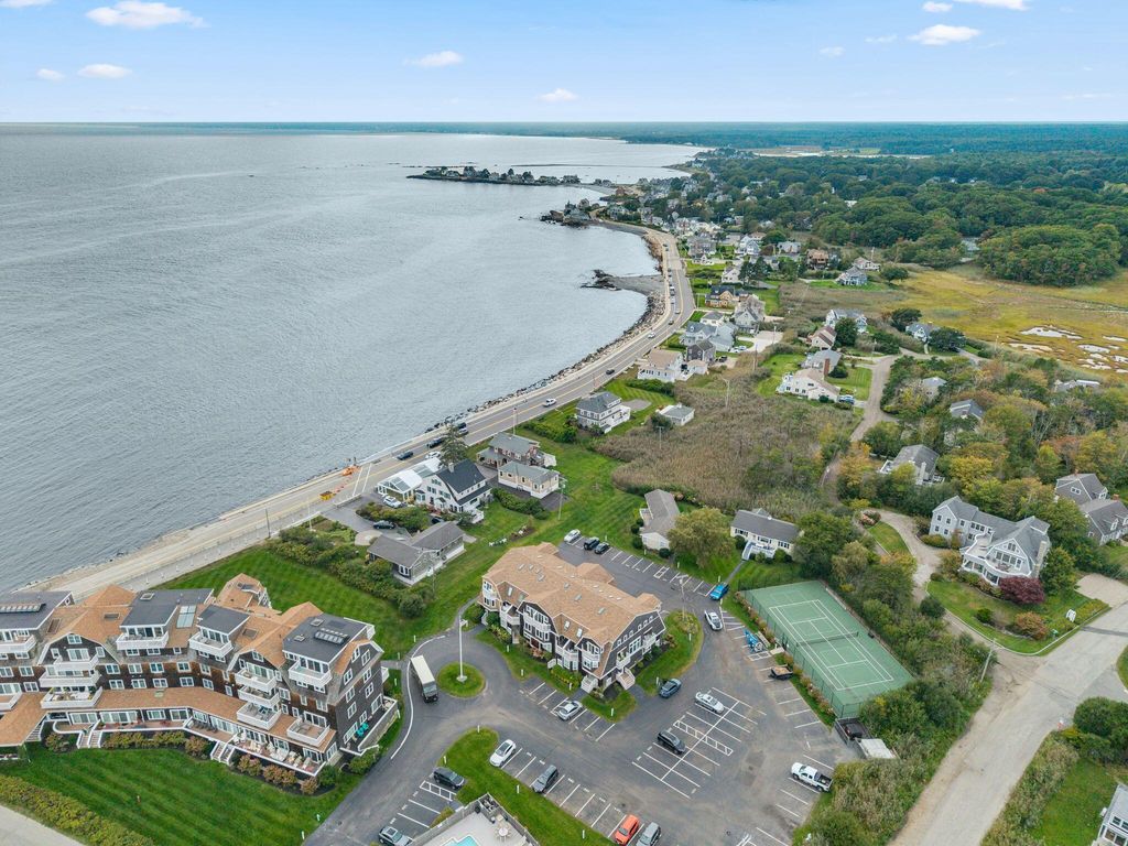 143 Beach Avenue 205, Kennebunk, ME 04043 — photo 4