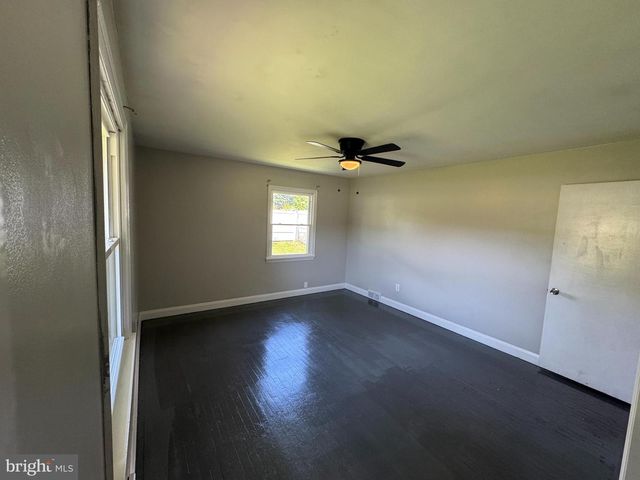 3404 CHURCHVILLE RD, Aberdeen, MD 21001