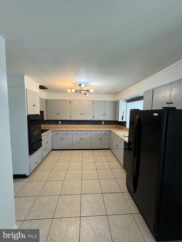 3404 CHURCHVILLE RD, Aberdeen, MD 21001