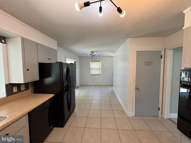 3404 CHURCHVILLE RD, Aberdeen, MD 21001
