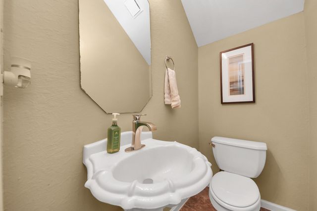 2865 Westhollow Drive 99, Houston, TX 77082