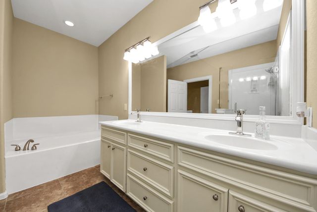 2865 Westhollow Drive 99, Houston, TX 77082