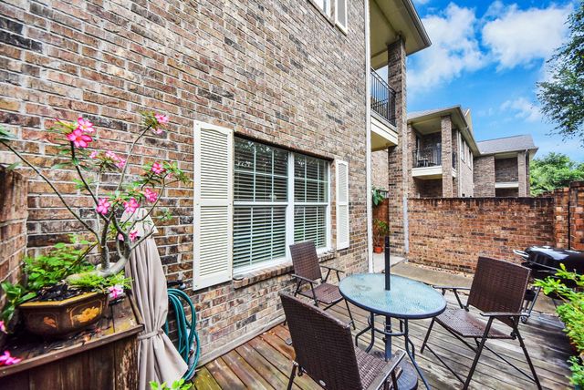 2865 Westhollow Drive 99, Houston, TX 77082