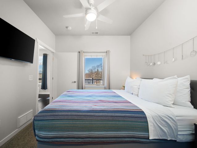 630 Garfield Avenue, S, Traverse City, MI 49686