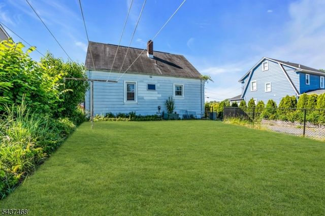 7 Washington Ave, Elmwood Park Boro, NJ 07407