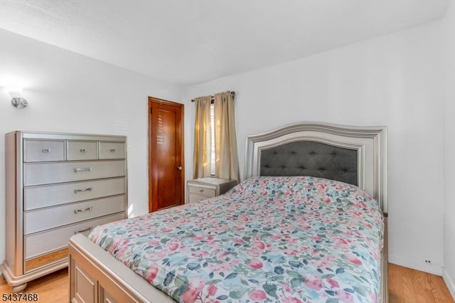 7 Washington Ave, Elmwood Park Boro, NJ 07407