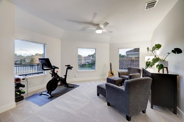 1014 Harbour Sands Drive, Houston, TX 77094